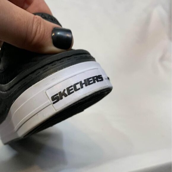 SKECHERS sneakers. Black and white rubber. Size 3.  Waterproof, anti slip. - Picture 6 of 7